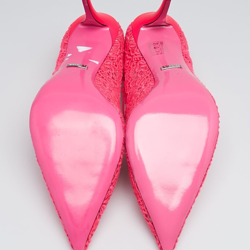 Gucci Virginia Lace Pumps - Picture 4 of 5